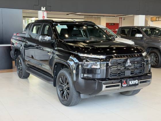 MITSUBISHI TRITON 2.4 BITURBO DIESEL CD KATANA 4X4 AUTOMÁTICO